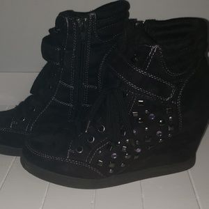 Princess Vera Wang Sneaker Wedges